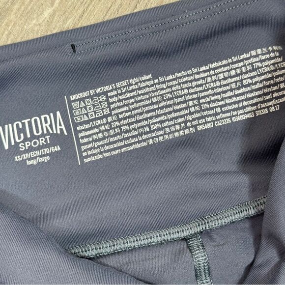 Victoria's Secret Knockout Laser Cut Eyelet Mesh Back Leggings Grey XS Long - Picture 9 of 12